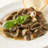 Bina Di Puglia food