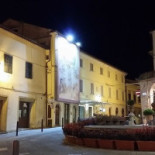 Audha Dentro