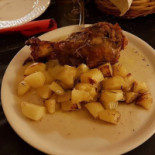 A Puteca D' O Munaciello food