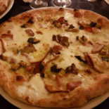 A Puteca D' O Munaciello food