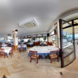 Dal Moro À l'intérieur