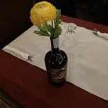 Crazy Wagonpub Dentro