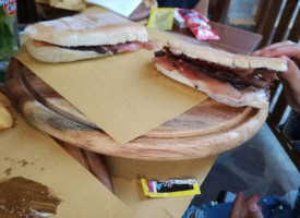 Coyote Pub Paninoteca food