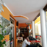 Al Bersaglio À l'intérieur