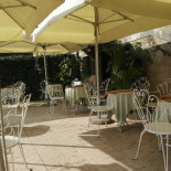 Al Castello Dentro