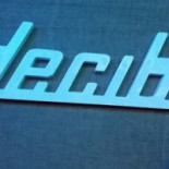 Decibel À l'intérieur