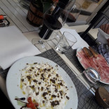 Castel Petroso Nourriture