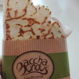 Baccha Bundus Nourriture