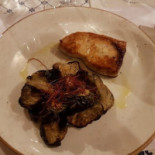 Confine food