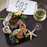 085 Caffe' Comida