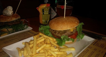 De Gustibus Pub Cucina Pizza