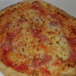 Pizza Dasporto Gastronomia Da Giannino food