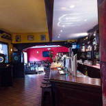 Andrew's Pub food