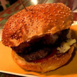 Full Moon Comida