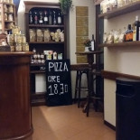 Pizzeria Baraonda inside