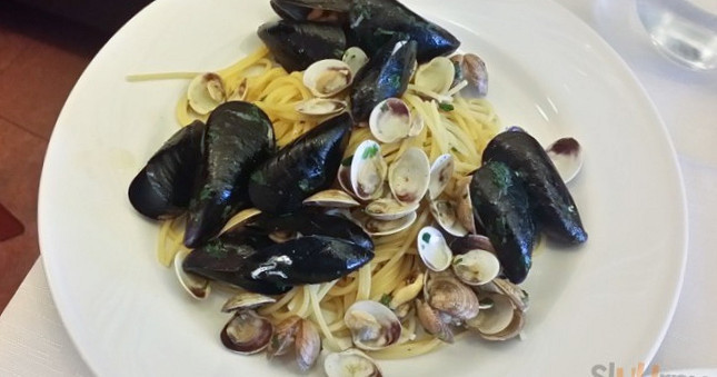 Campana D'oro Nourriture