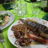 Tira Tira Nourriture