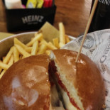 Help Pub Food