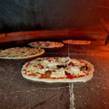 Pizzeria Degli Artisti food