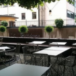 Americana Dentro