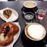 Caffe Piccolo Nourriture