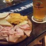 Brutus Pub Nourriture