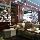 Victor Pub Comida