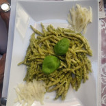 Ai Do Scaini Nourriture