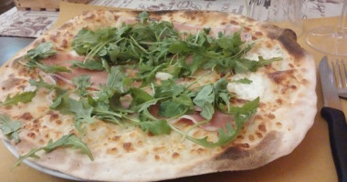 La Zinfarosa Trattoria Pizzeria