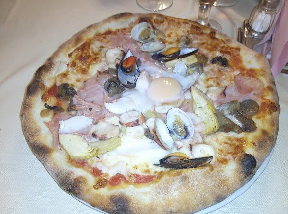 Pizzeria Al Serbatoio Comida