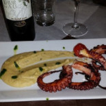 Villa Opini Comida