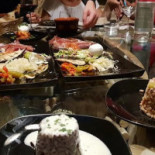 La Querida food