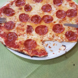 Saloon Da Lele food