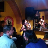 Whiskey A Go Go Dentro