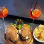 Fluid Cafe Nourriture