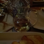Pub Re Nero Nourriture