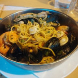 Pizzeria Euthymia food