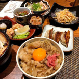 Fukurou Nourriture