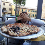 Sotto La Rocca Nourriture