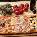 Pizzeria Pomilla Di Cameli Giulio Comida