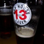 Genny's Pub Comida