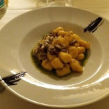 Santo Bevitore Nourriture