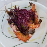 La Signora In Rosso food