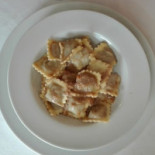 Usteria E Firadu food