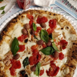 Pizzeria Pulcinella food