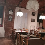 Vineria Porrati food