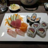 Kiyomi Asian food