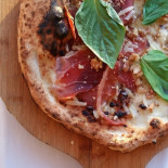 Ristorante Oasis Piano Bar Dancing food