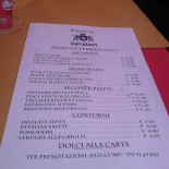 Pizzeria I Cavalieri food