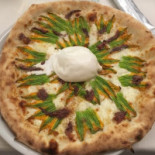Pizzeria Le Vignole food